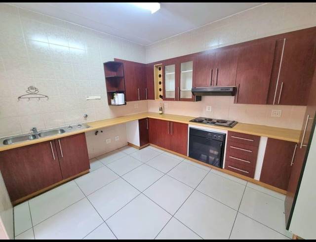 3 BEDROOM HOUSE FOR SALE IN GLENVISTA